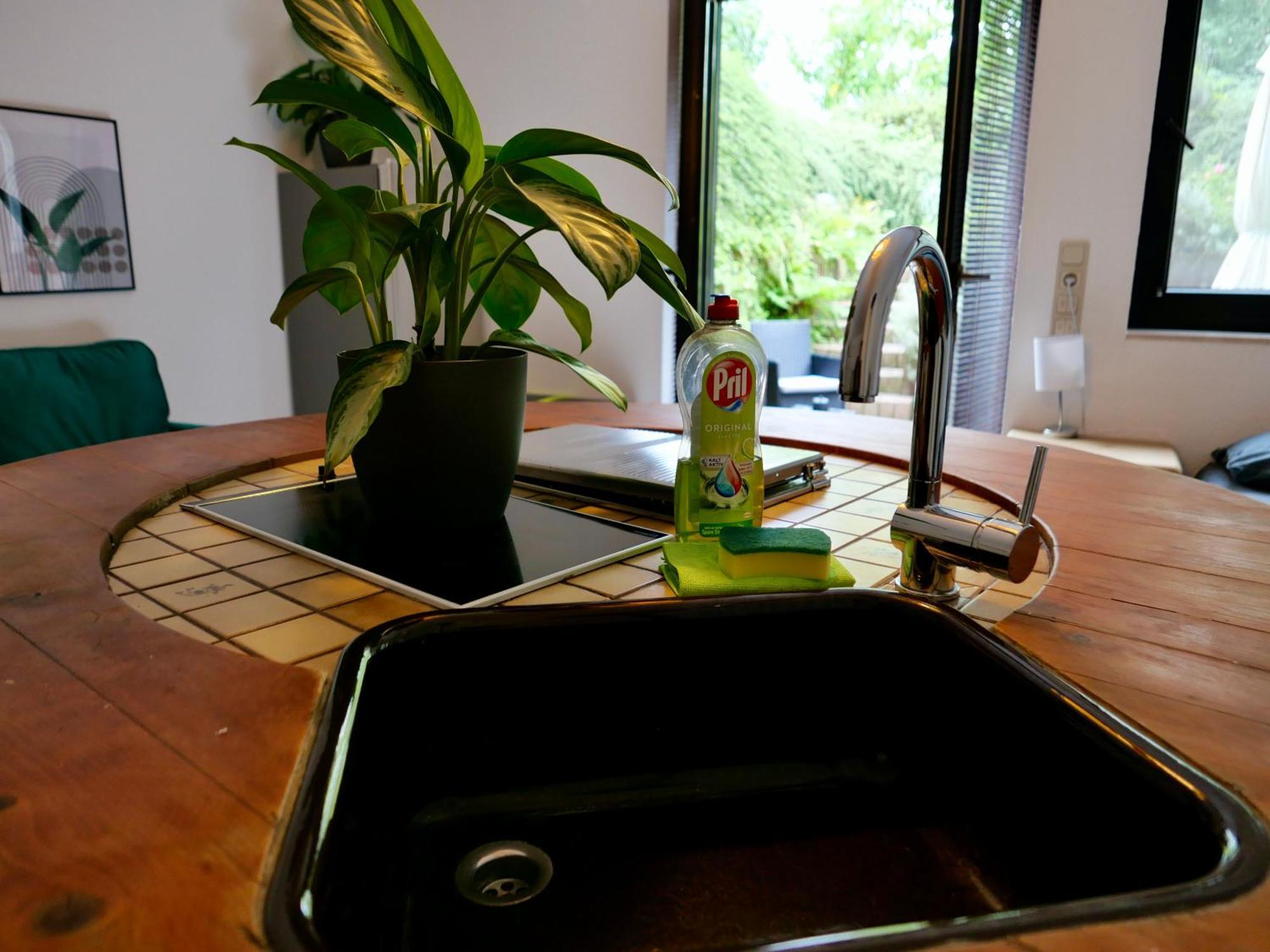 Schoenes Apartment Mit Terrasse Im Steingarten Bad Vilbel Esterno foto