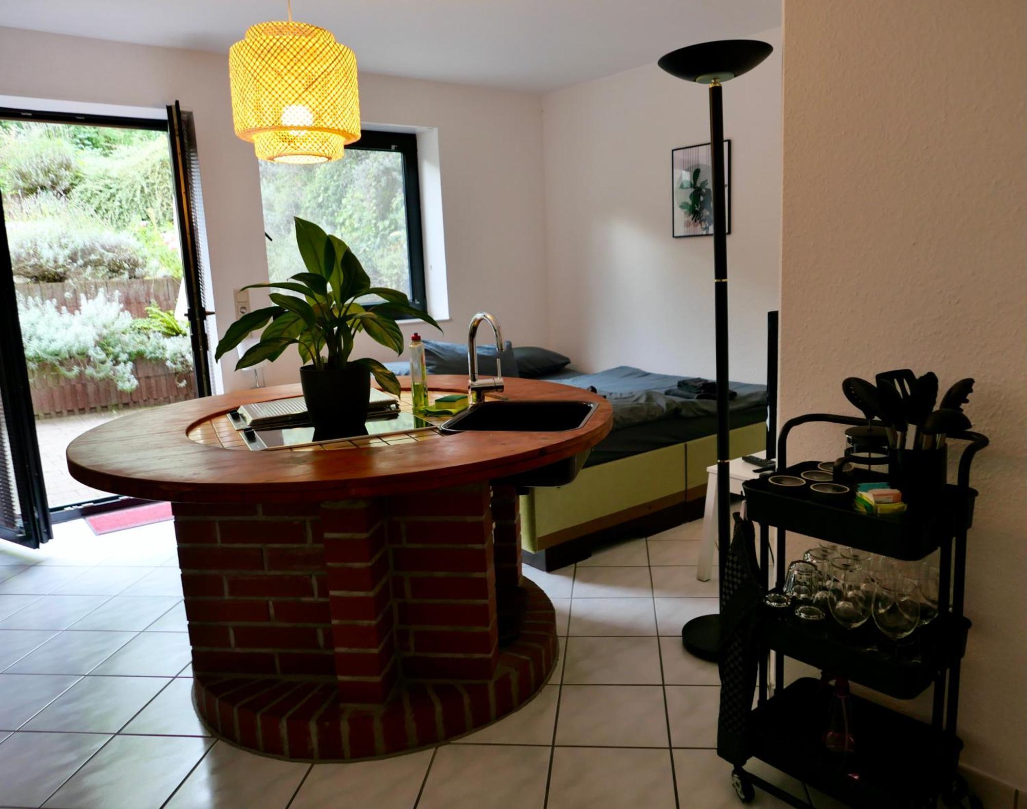 Schoenes Apartment Mit Terrasse Im Steingarten Bad Vilbel Esterno foto